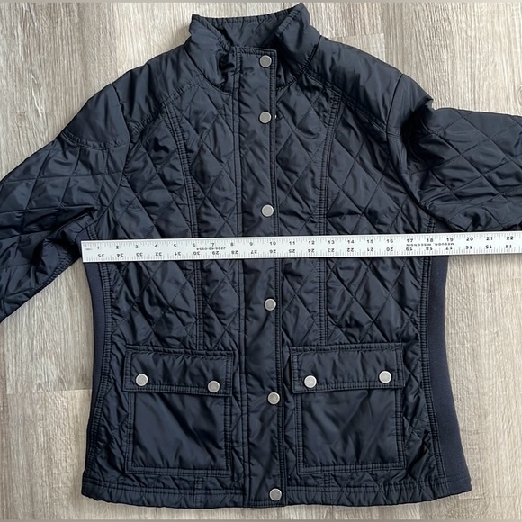 A New Day Black Quilted Jacket Pockets
Snaps Zipper Front Women Size Medium - Picture 10 of 11